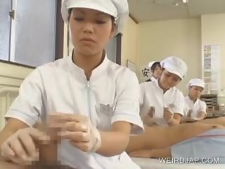 일본의 간호사 빌어 먹을 그들의 흥분한 환자